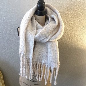 Aerie O/S Blanket Scarf, Light Pink, Super Warm!